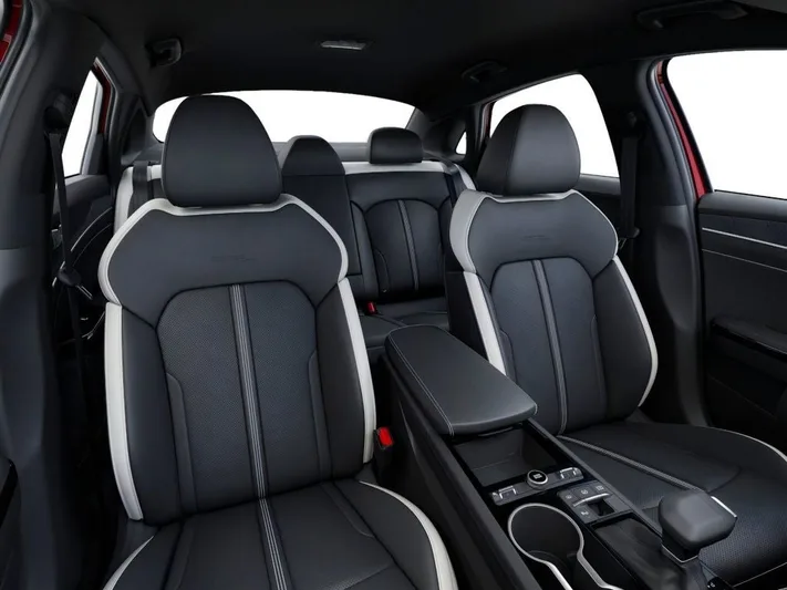 2026 Kia K5 - view 15