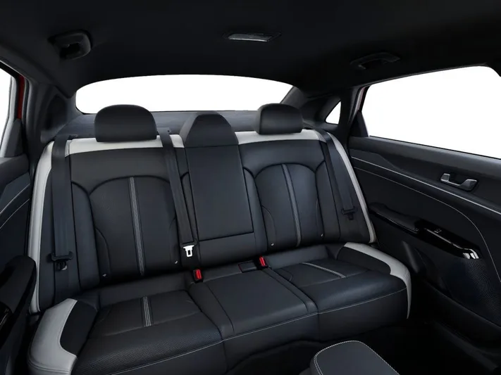 2026 Kia K5 - view 16