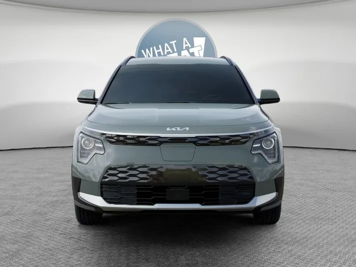 2026 Kia Niro - view 2