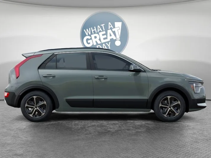 2026 Kia Niro - view 7
