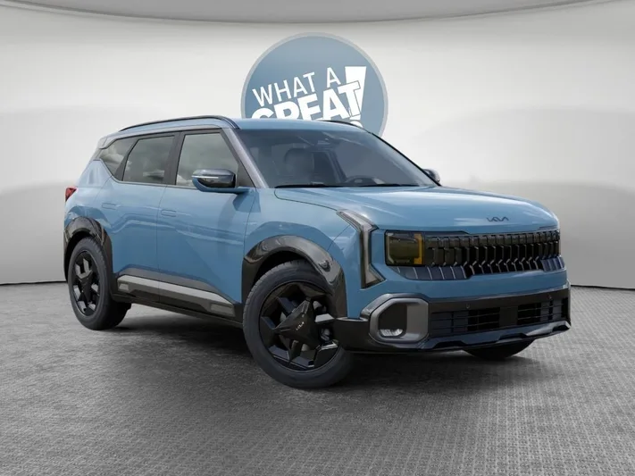2027 Kia Seltos - view 8