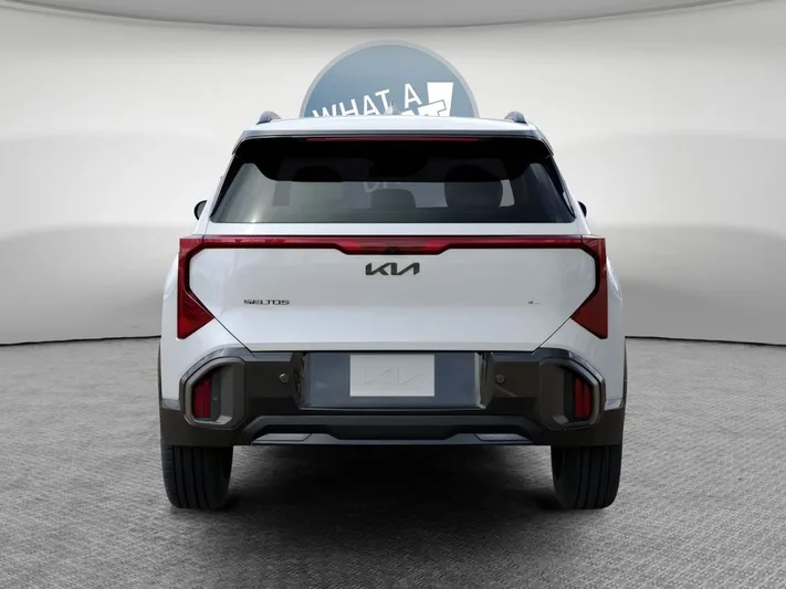 2027 Kia Seltos - view 5