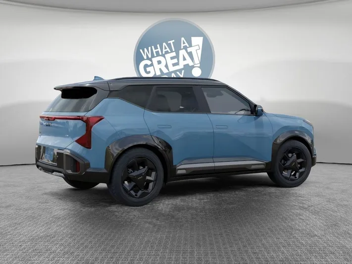 2027 Kia Seltos - view 6
