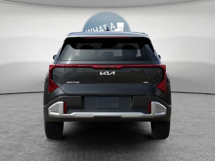 2027 Kia Seltos - view 5
