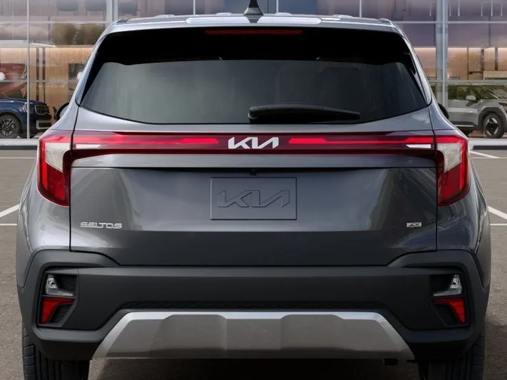 2026 Kia Seltos - view 13