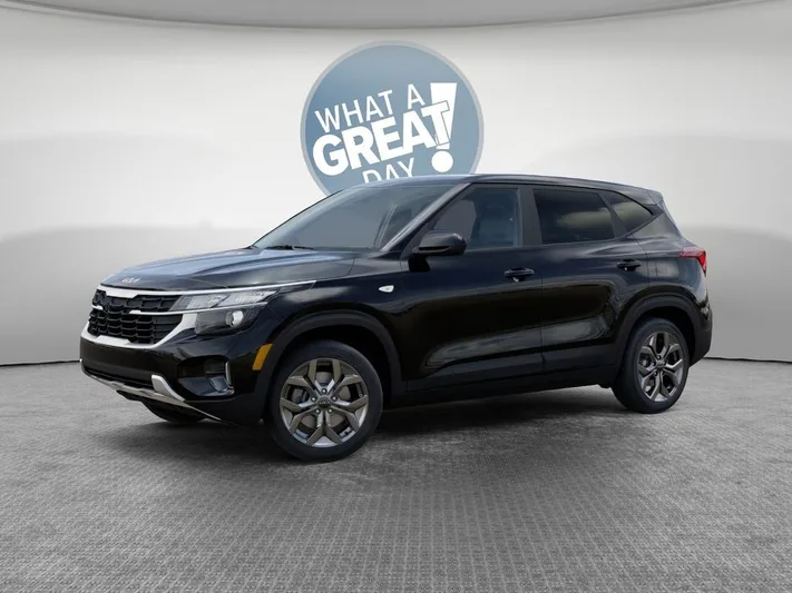 2026 Kia Seltos - view 3
