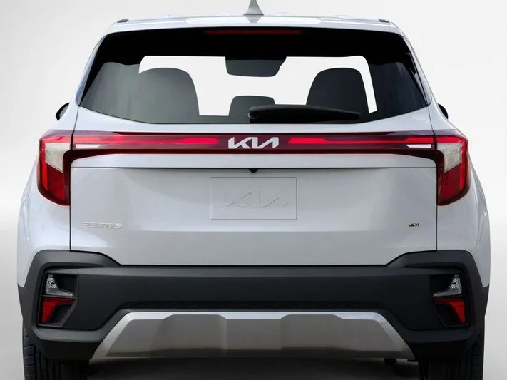 2026 Kia Seltos - view 12