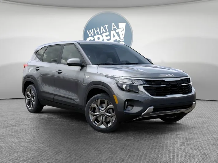 2026 Kia Seltos - view 8