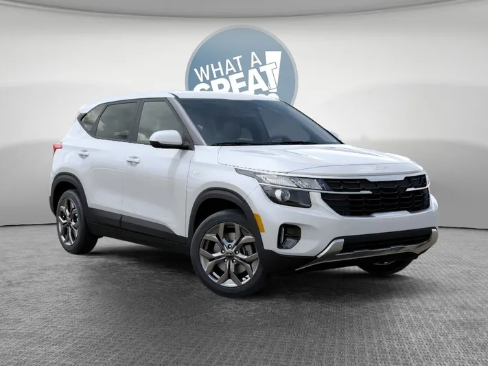 2026 Kia Seltos - view 8