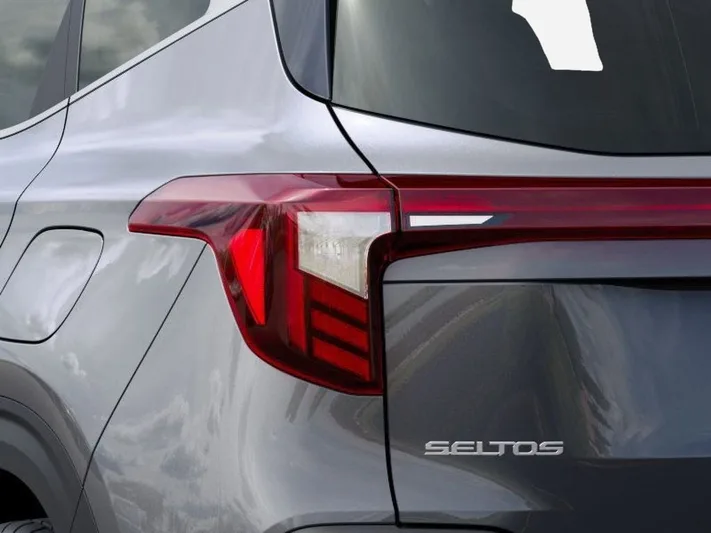 2026 Kia Seltos - view 11
