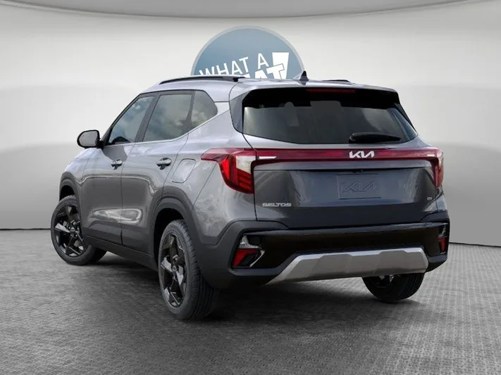 2026 Kia Seltos - view 4