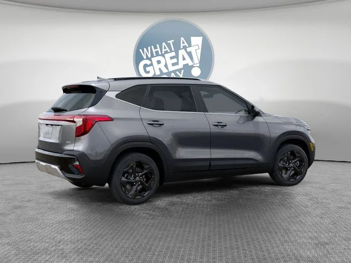 2026 Kia Seltos - view 6