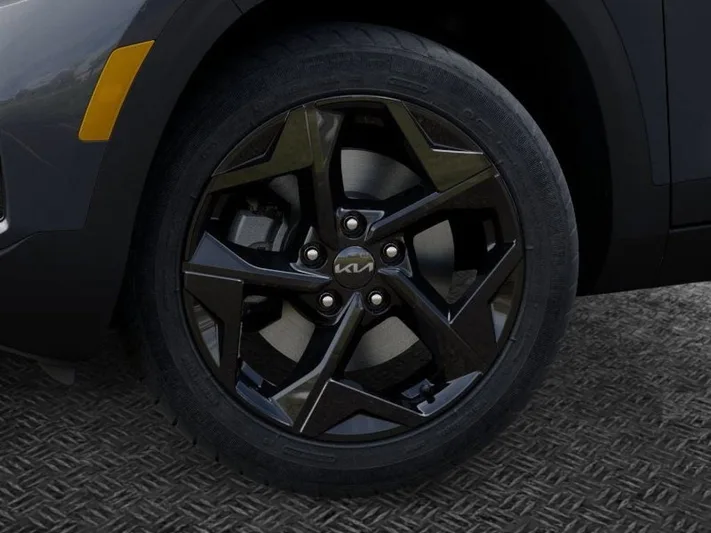 2026 Kia Seltos - view 9