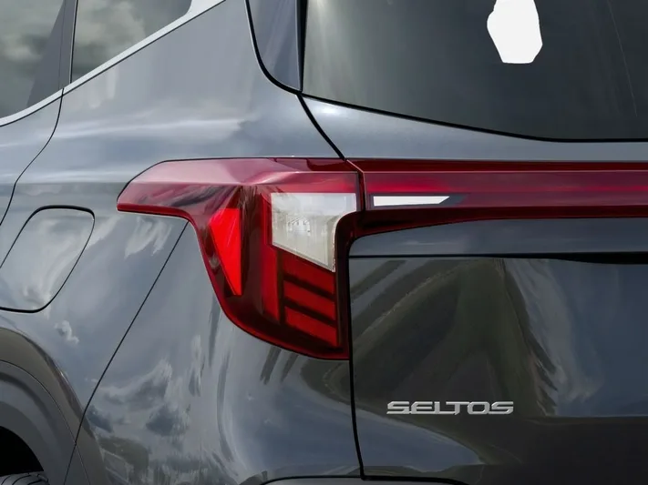 2026 Kia Seltos - view 11