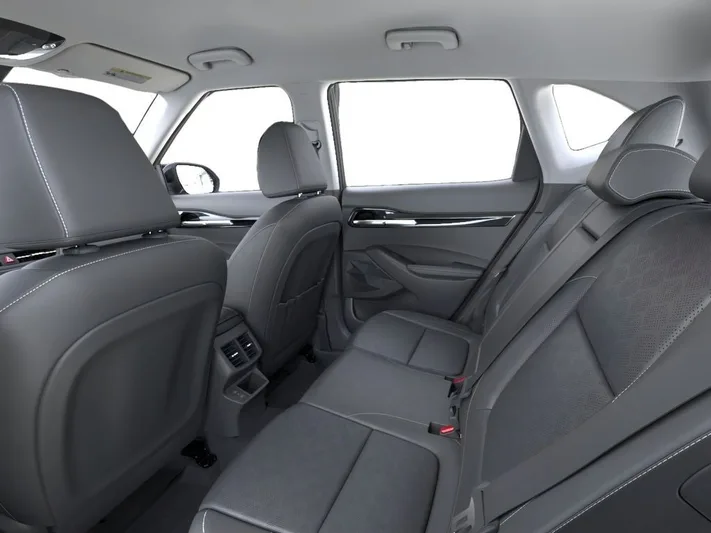 2026 Kia Seltos - view 18