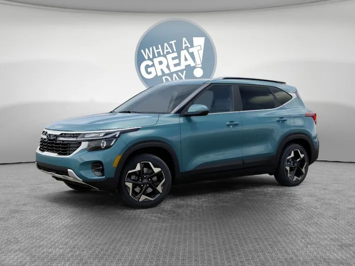 2026 Kia Seltos - view 3