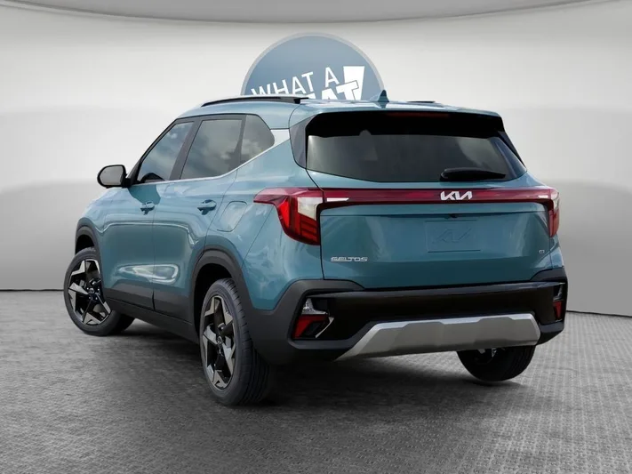 2026 Kia Seltos - view 4