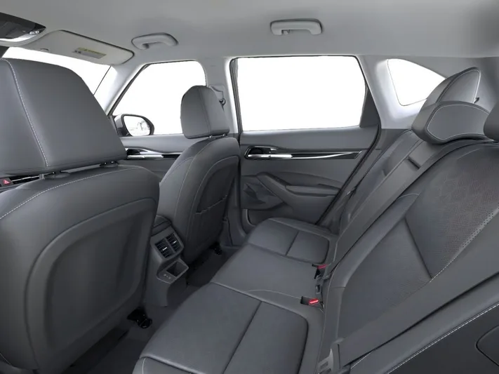 2026 Kia Seltos - view 18