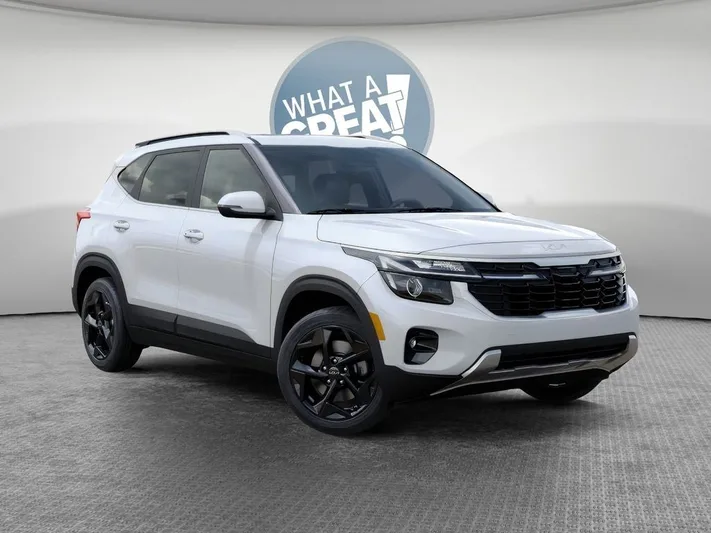 2026 Kia Seltos - view 8
