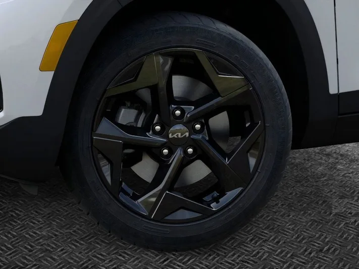 2026 Kia Seltos - view 9