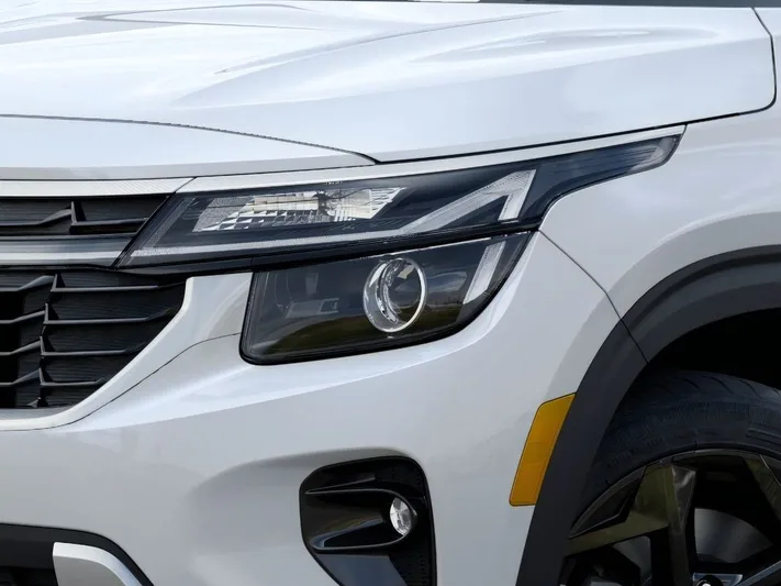 2026 Kia Seltos - view 10