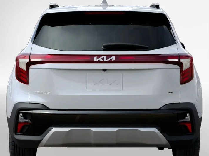 2026 Kia Seltos - view 13