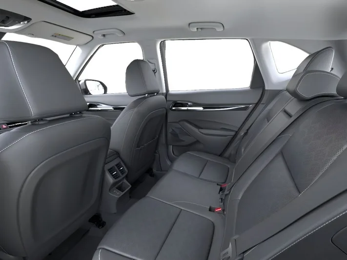 2026 Kia Seltos - view 18