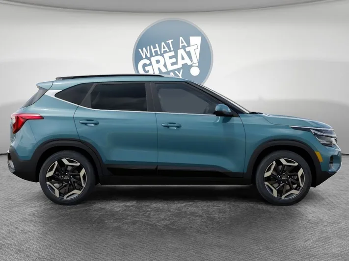 2026 Kia Seltos - view 7