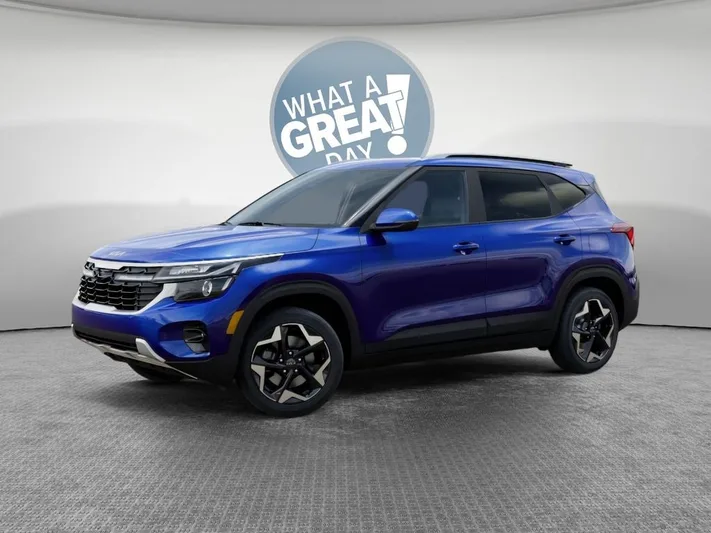 2026 Kia Seltos - view 3