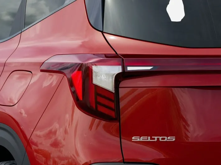 2026 Kia Seltos - view 11