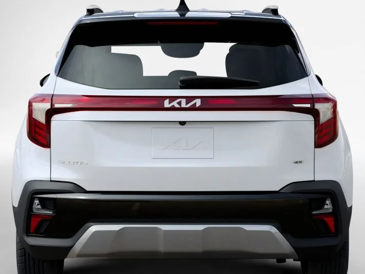 2026 Kia Seltos - view 13