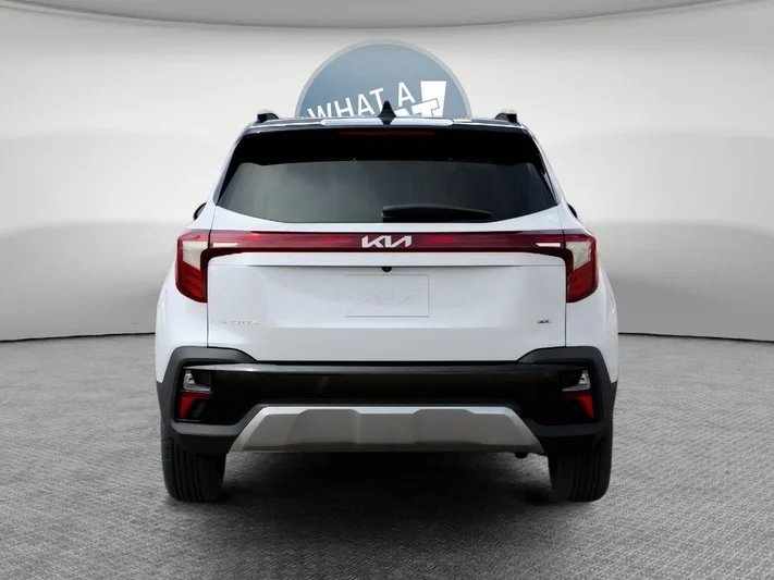 2026 Kia Seltos - view 5