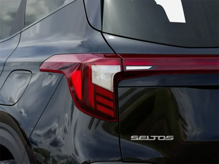 2026 Kia Seltos - view 11