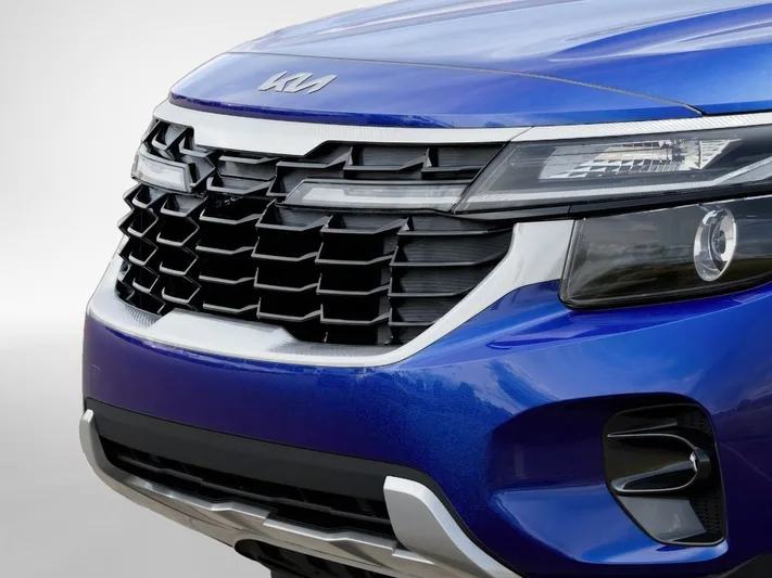 2026 Kia Seltos - view 12