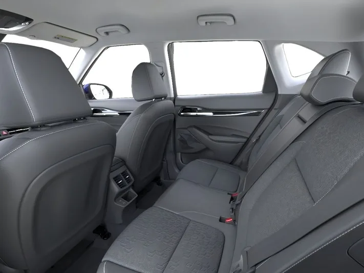 2026 Kia Seltos - view 18