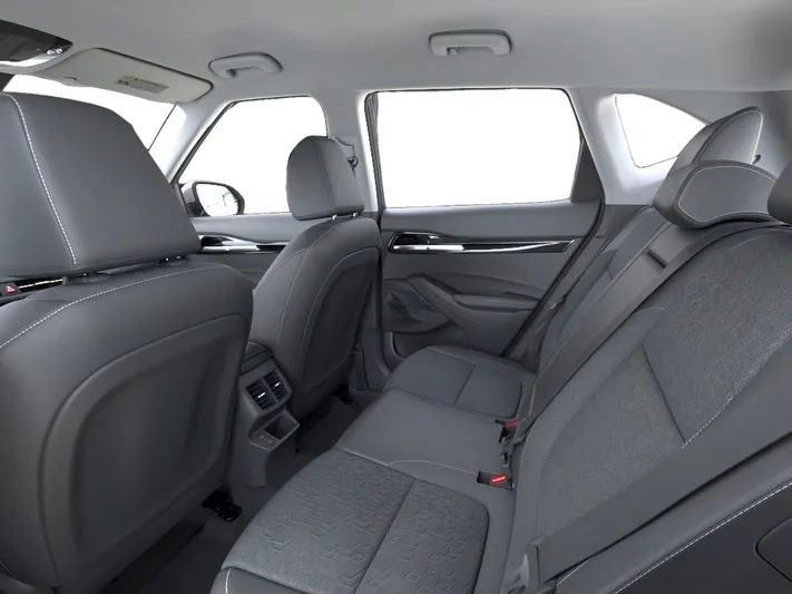 2026 Kia Seltos - view 18