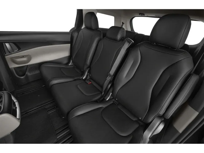 2027 Kia Carnival - view 12