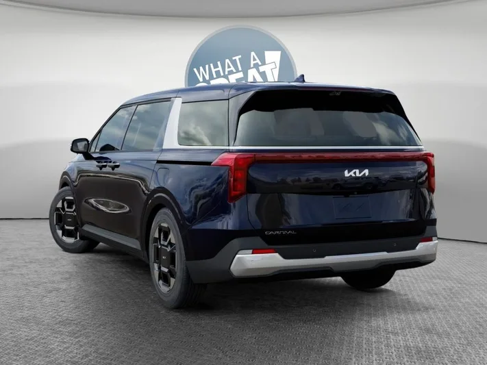 2026 Kia Carnival - view 4
