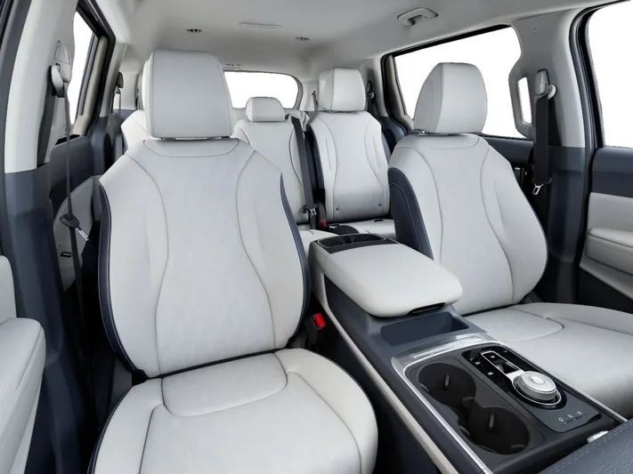 2026 Kia Carnival - view 15