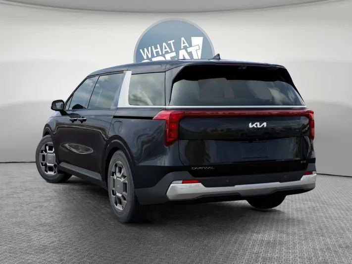 2026 Kia Carnival - view 4