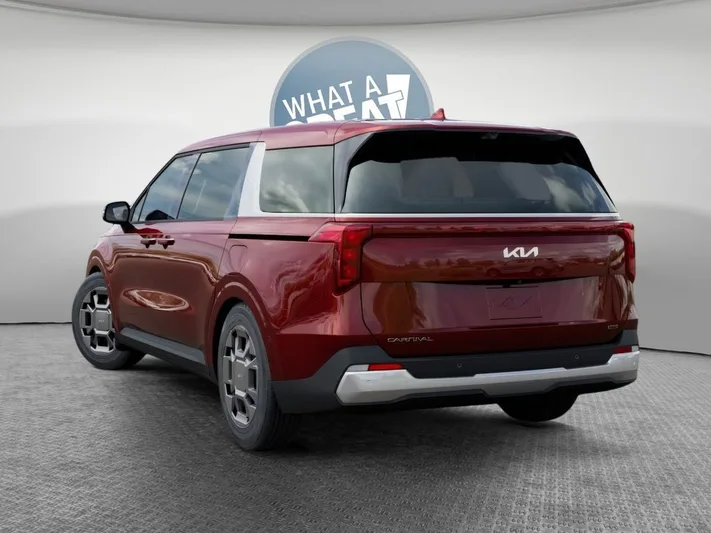 2026 Kia Carnival - view 4