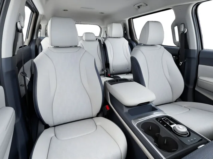 2026 Kia Carnival - view 15