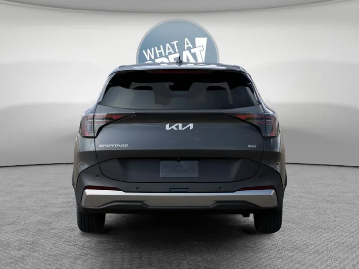 2026 Kia Sportage - view 13