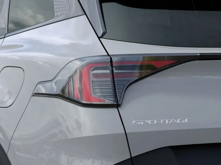 2026 Kia Sportage - view 11