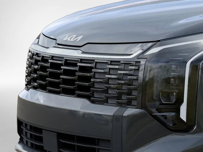 2026 Kia Sportage - view 12