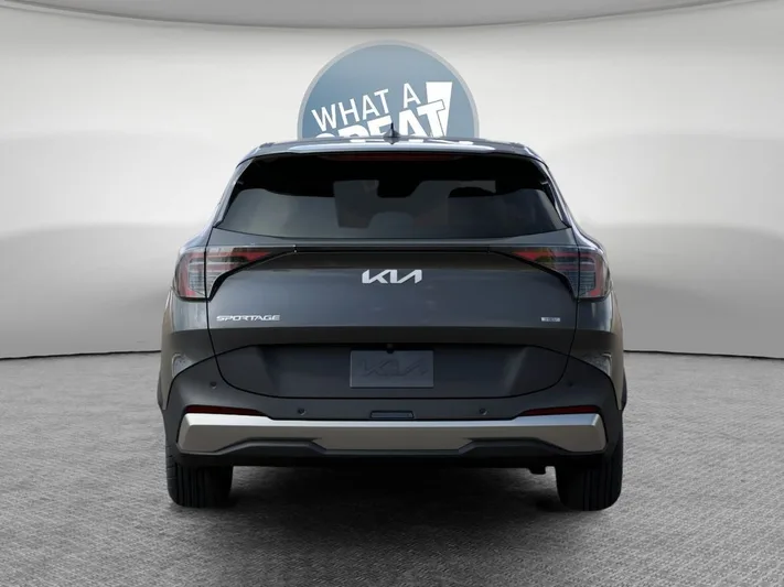 2026 Kia Sportage - view 13