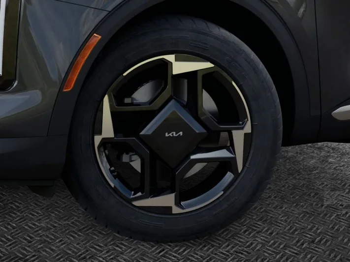 2026 Kia Sportage - view 9