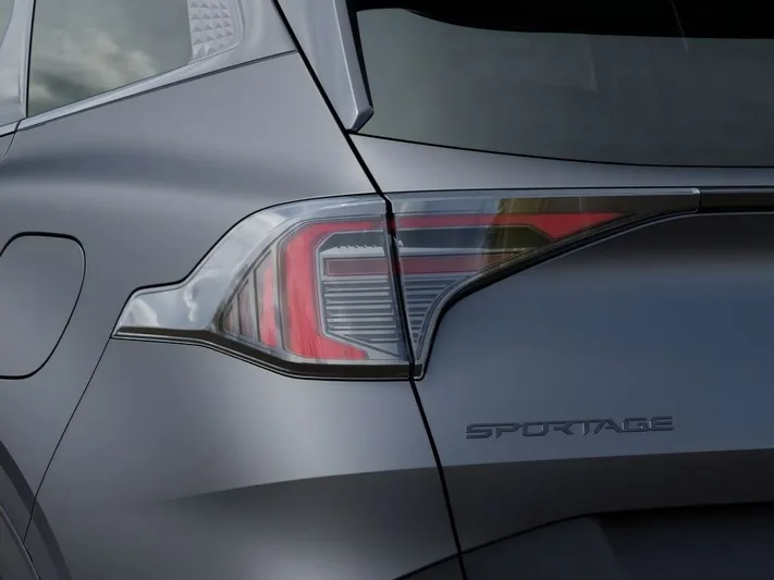 2026 Kia Sportage - view 11