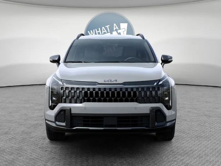 2026 Kia Sportage - view 2