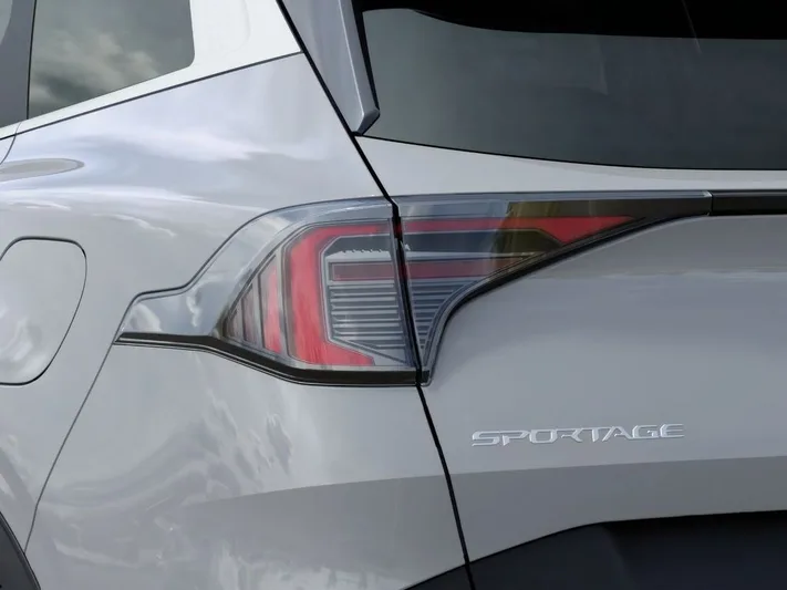 2026 Kia Sportage - view 11